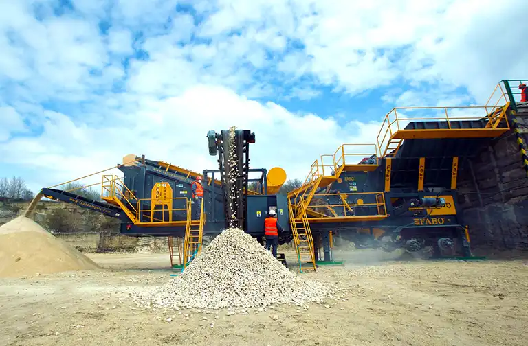 mobile-crushing-plant-0011233